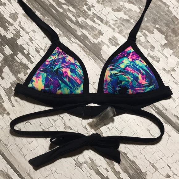 PINK Victoria's Secret Other - 🌻VS Pink bikini top